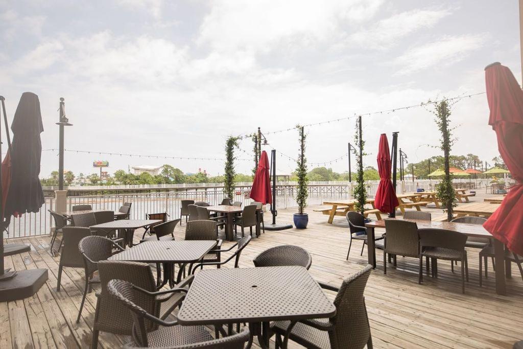A Shore Thing At Laketown Wharf #1904 By Nautical Properties Panama City Beach Exterior photo